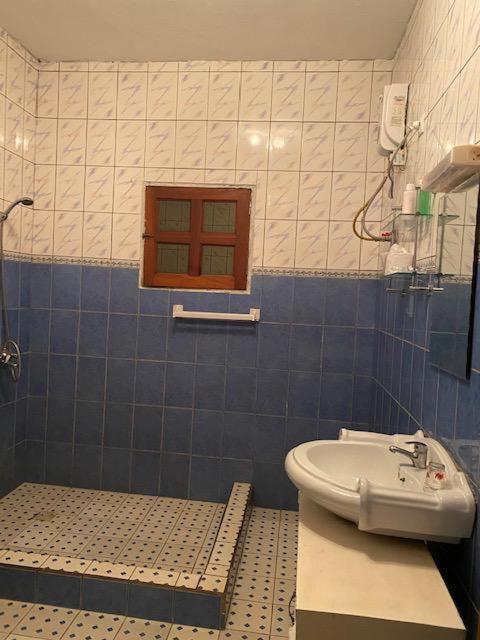 Résidence Hôtelière l'Océane Kribi Habitación foto