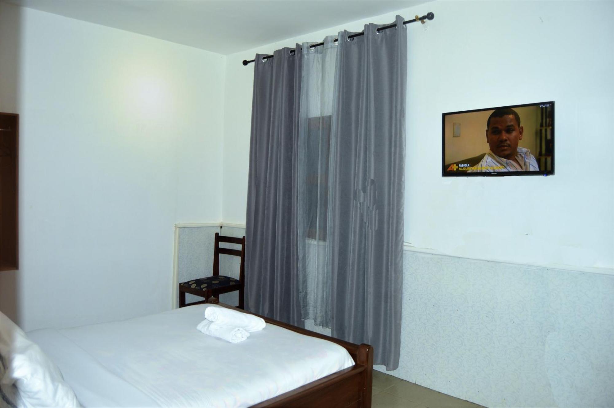 Résidence Hôtelière l'Océane Kribi Habitación foto